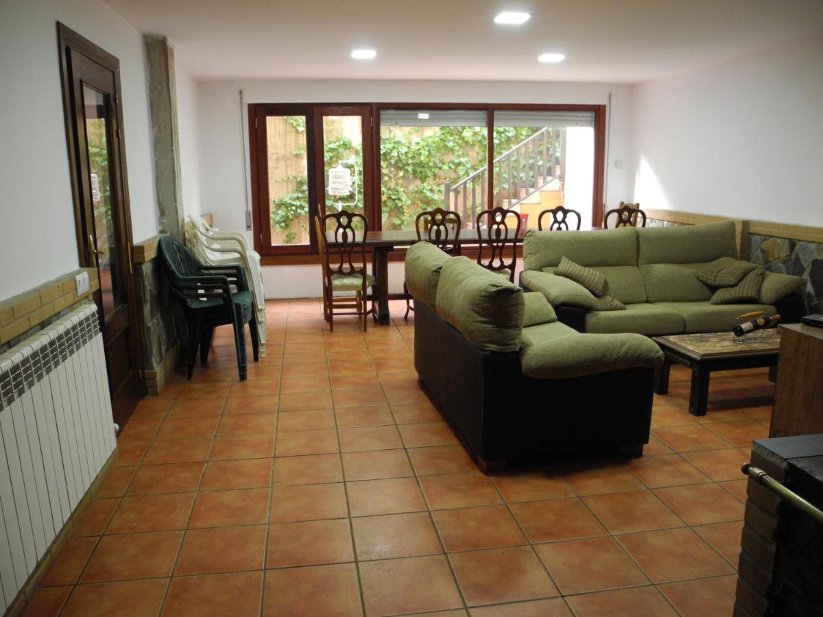 Vivienda Turistica Los Olivos フォンテリャス エクステリア 写真